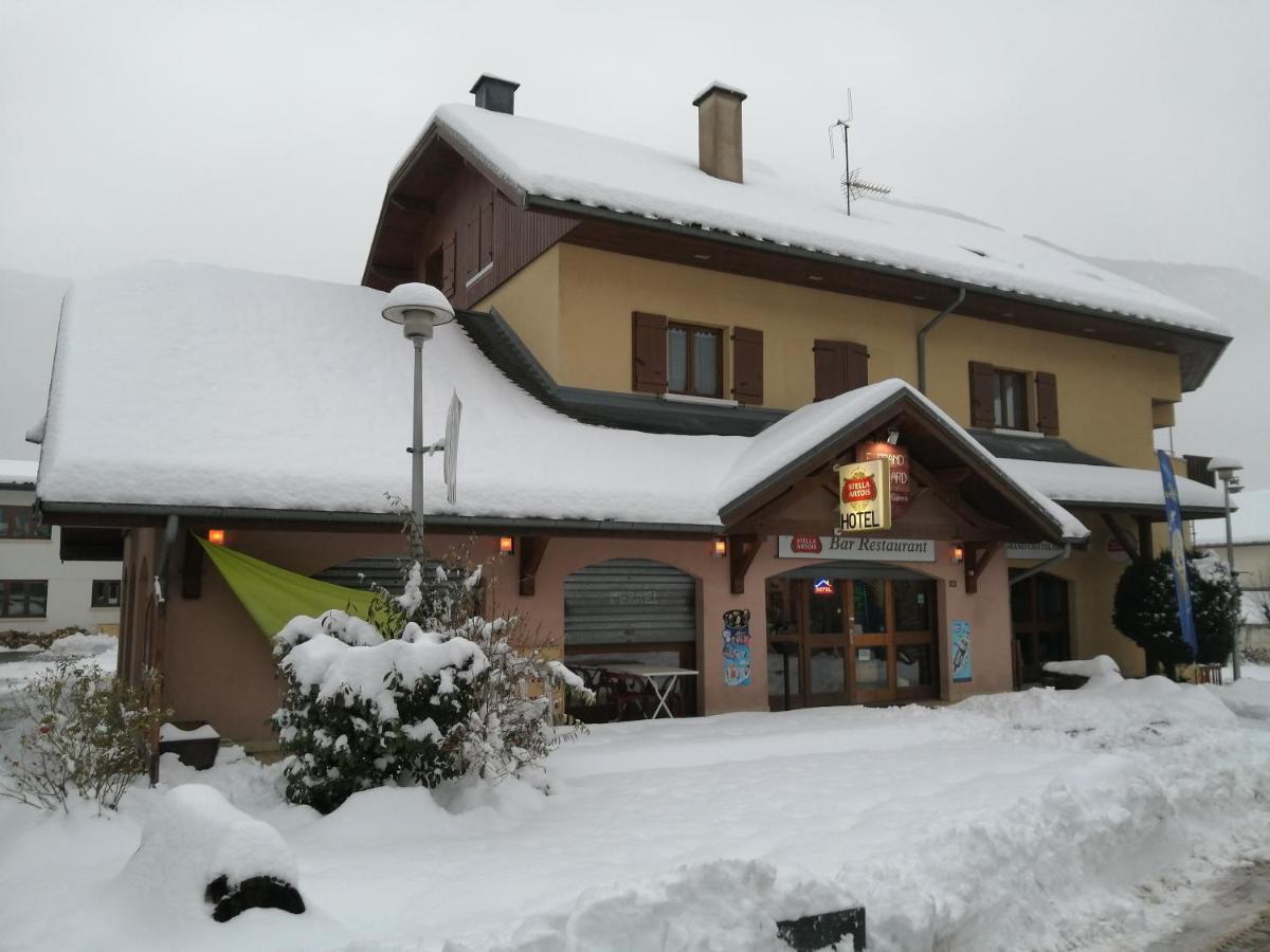 Le Grand Chatelard Hotel Bar Restaurant Sainte-Marie-de-Cuines Esterno foto